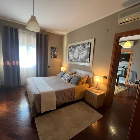 Apartament Charme & Relax - Fiera Di Roma - Fiumicino Airport Ponte Galeria Zewnętrze zdjęcie