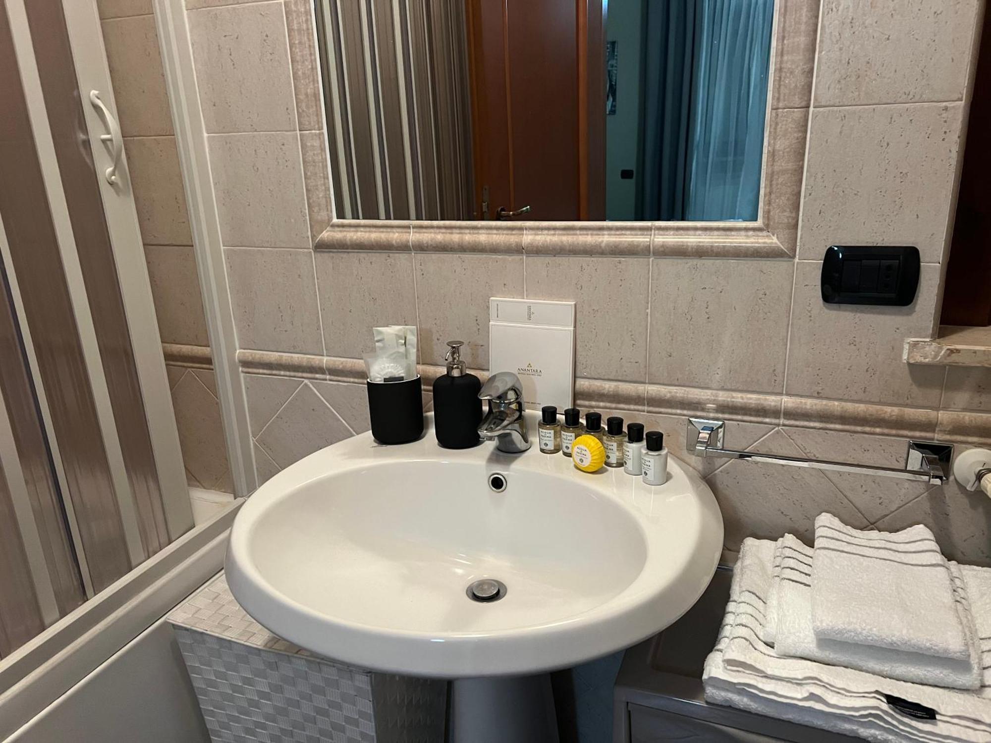 Apartament Charme & Relax - Fiera Di Roma - Fiumicino Airport Ponte Galeria Zewnętrze zdjęcie